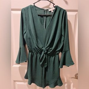 She & Sky Green Skort